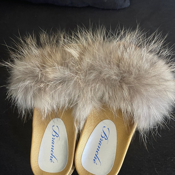 Branche gold fur slides - Picture 4 of 4